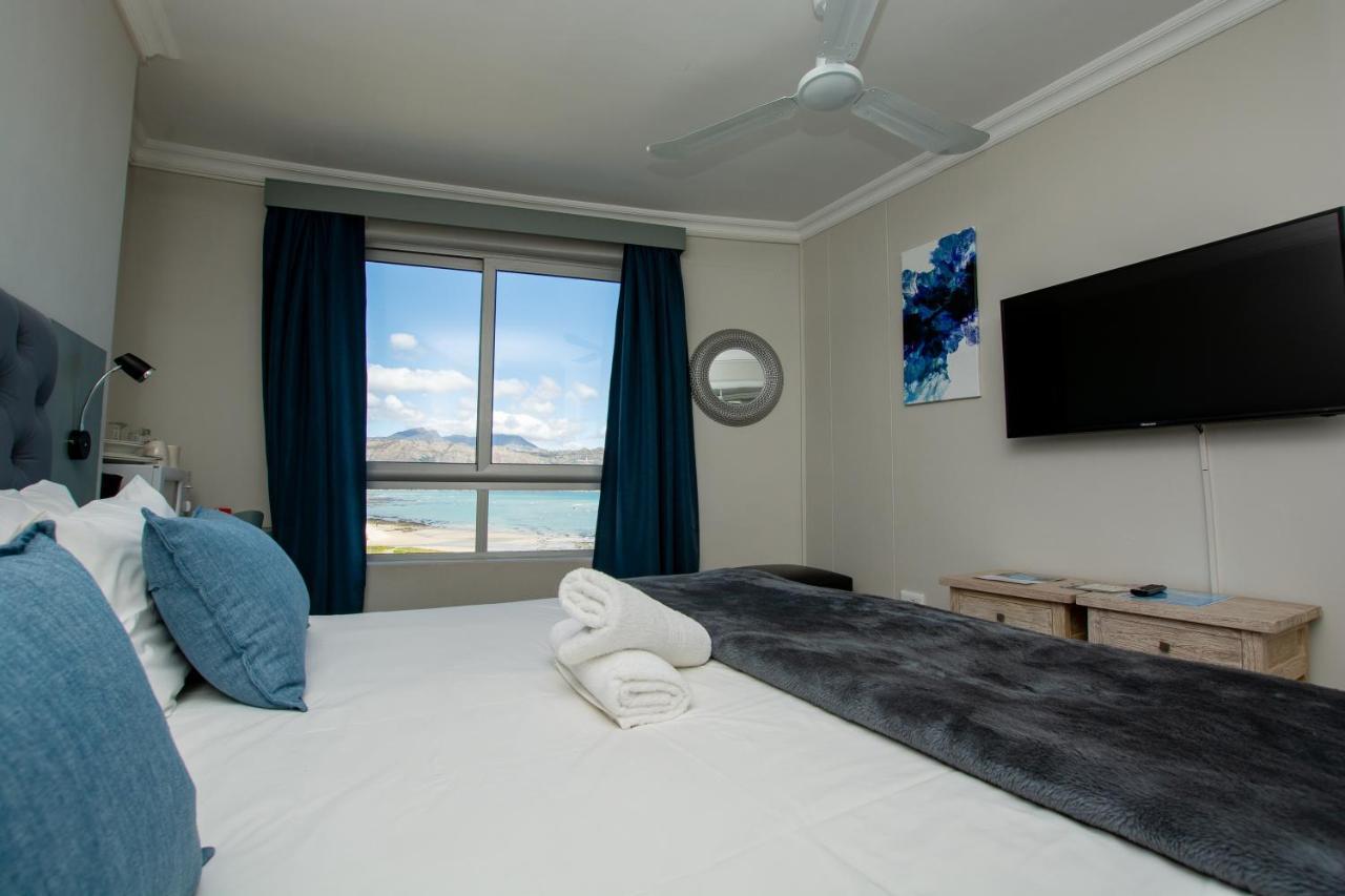 Ocean Breeze Hotel Strand Ngoại thất bức ảnh