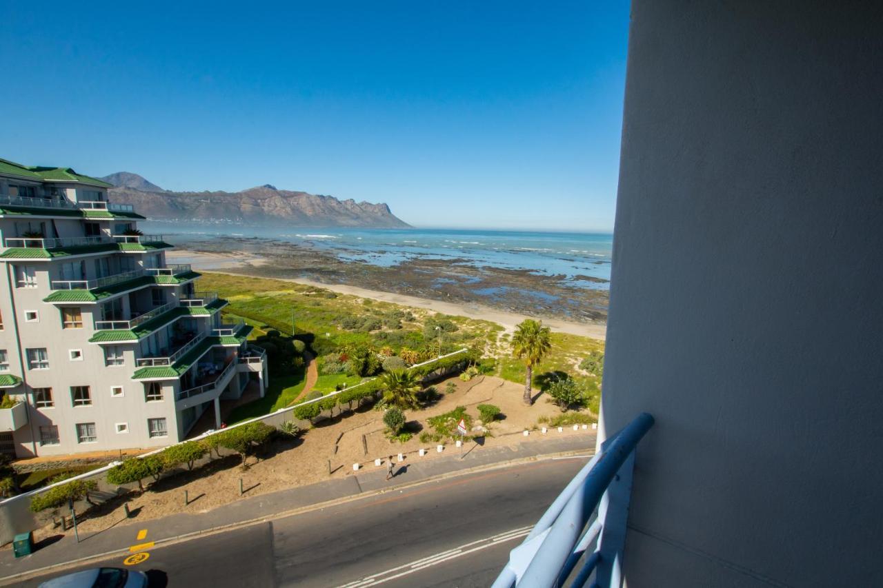 Ocean Breeze Hotel Strand Ngoại thất bức ảnh