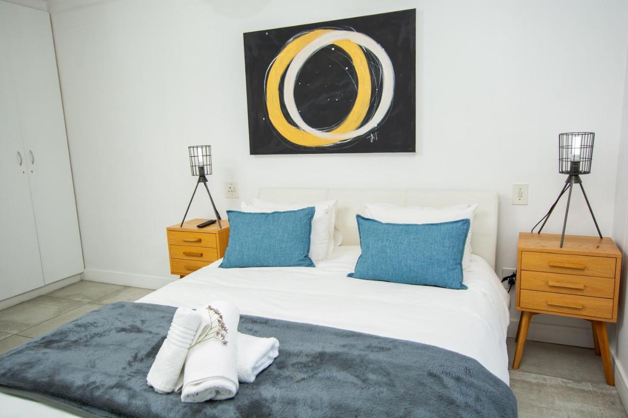 Ocean Breeze Hotel Strand Ngoại thất bức ảnh