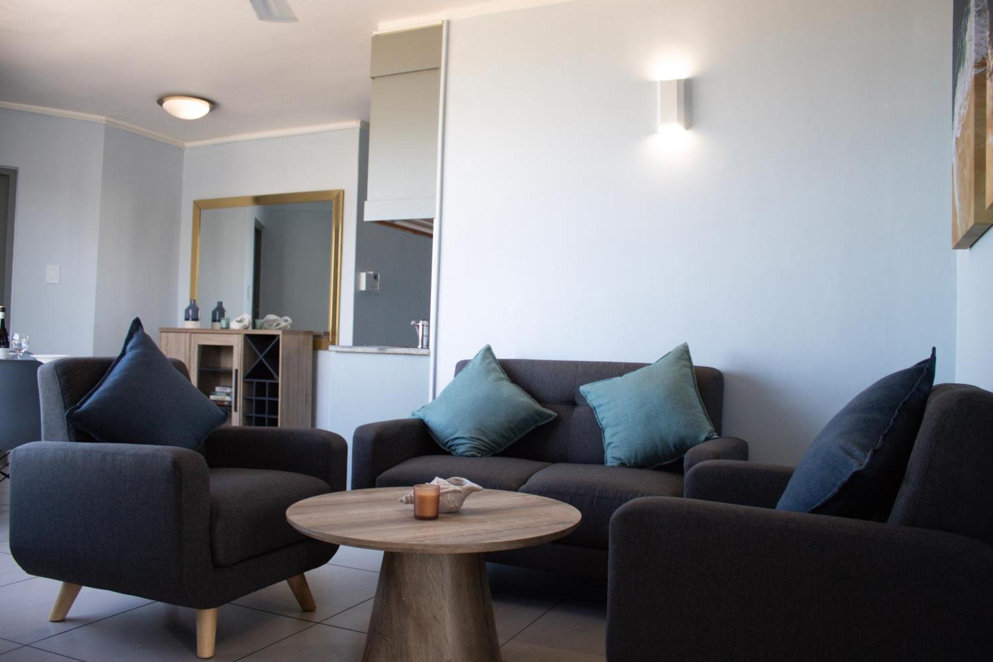 Ocean Breeze Hotel Strand Ngoại thất bức ảnh